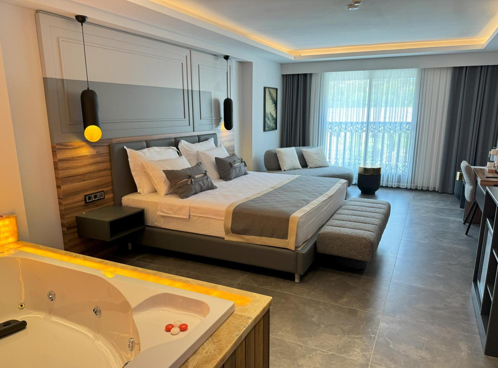 Telmessos City Hotel- Adults Only فتحية المظهر الخارجي الصورة